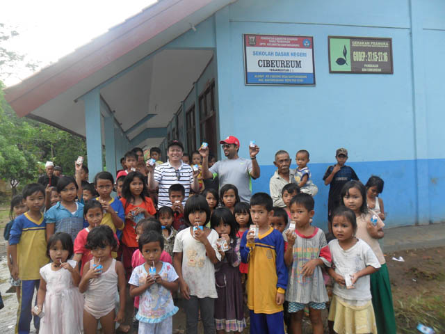 CSR Program for Cibening Elementary School