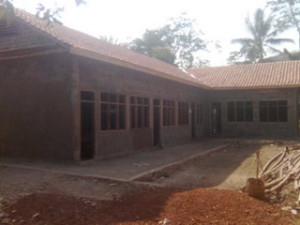 090723 Madrasah school at Cibening need still need aid from donatur